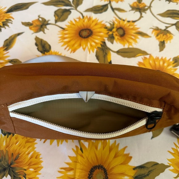 WALKER GOODS LOUIE SLING RUST - SOLD OUT - Picture 4 of 7